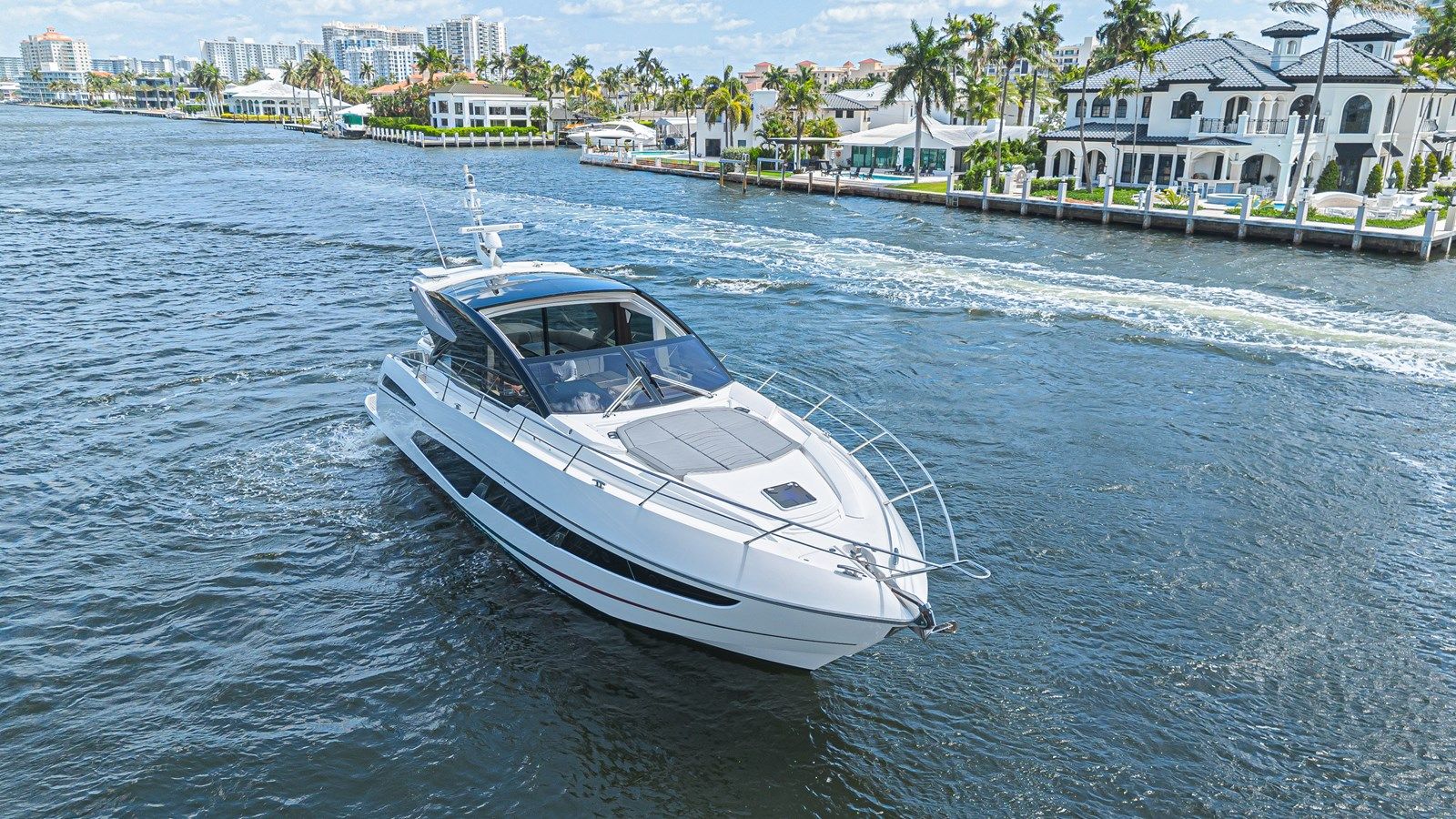 Buy a yacht The Edge IV - Sunseeker
