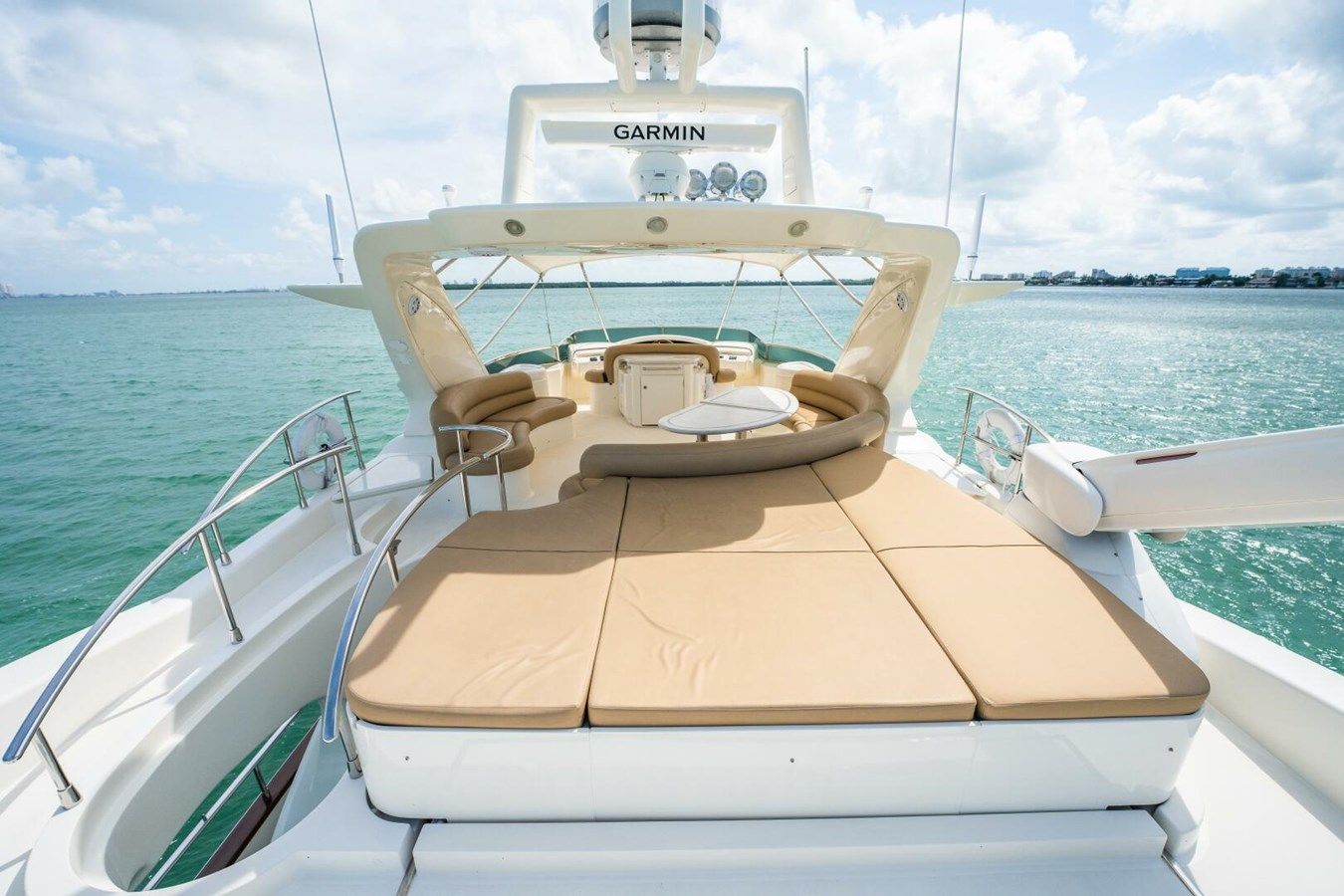 Продажа яхты AZURE - Azimut Yachts