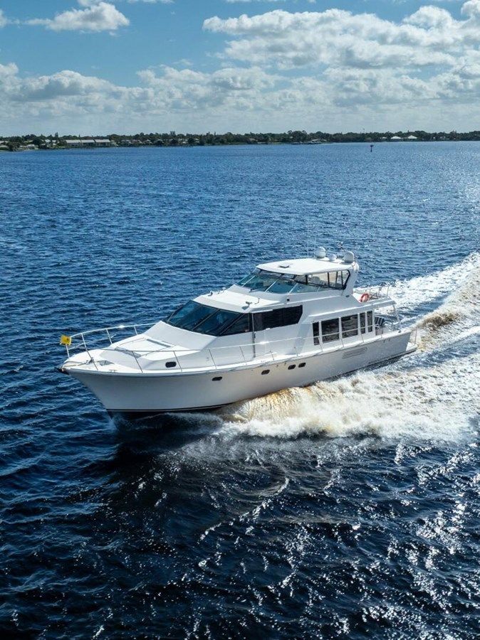 Купить LAST CALL 65 Motor Yacht