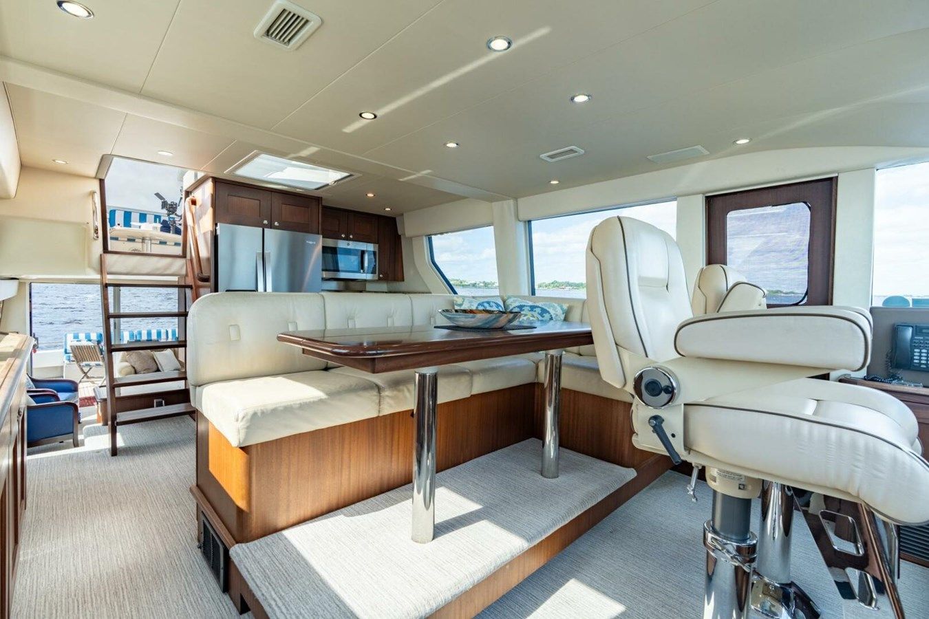 LAST CALL 65 Motor Yacht