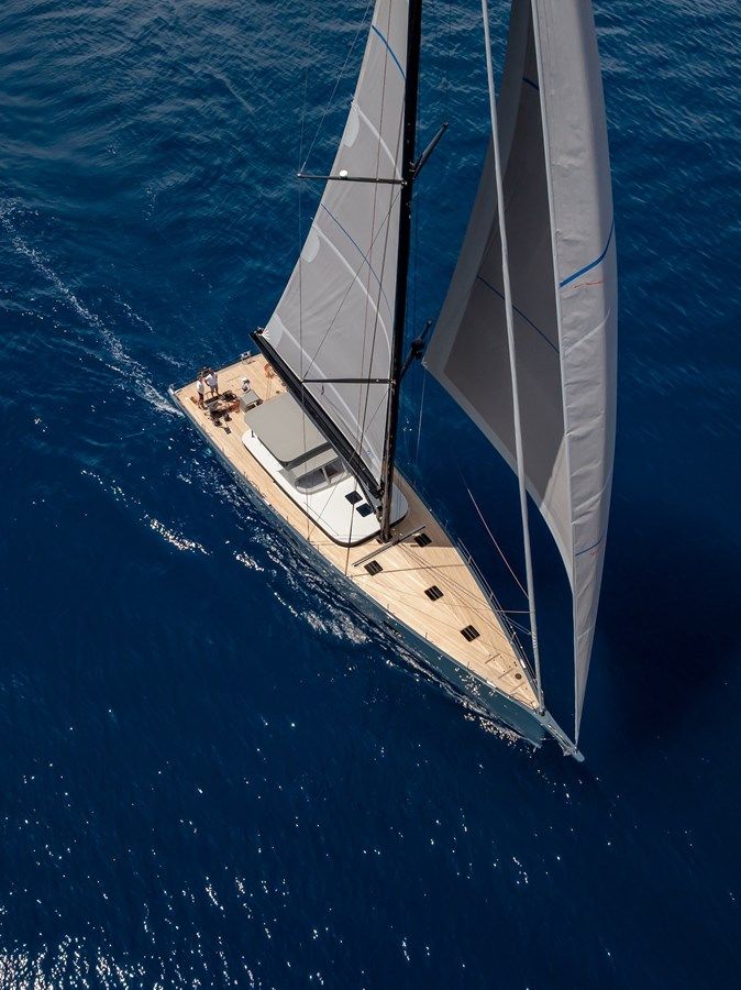 Buy a yacht KING CHARLES III 2024