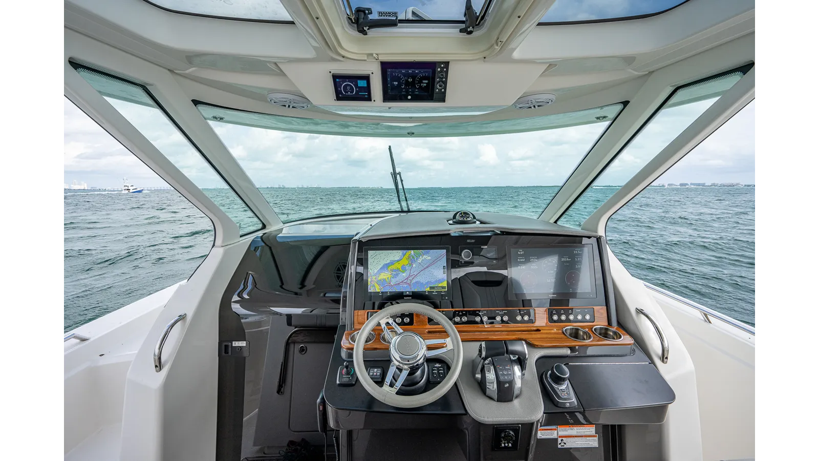 the best price on LIQUID ASSET 2021