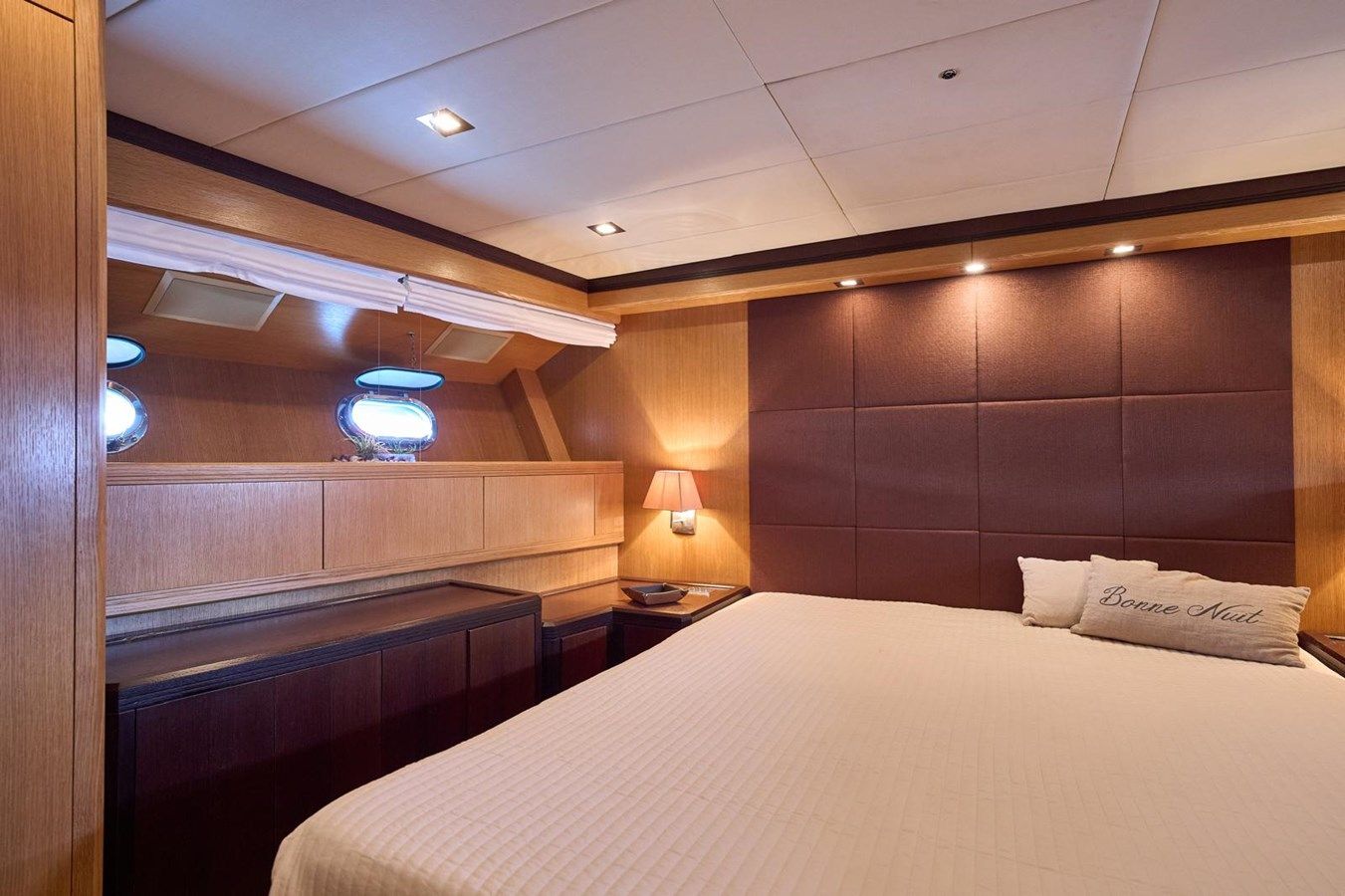 LE.ONE - OVERMARINE GROUP yacht sale