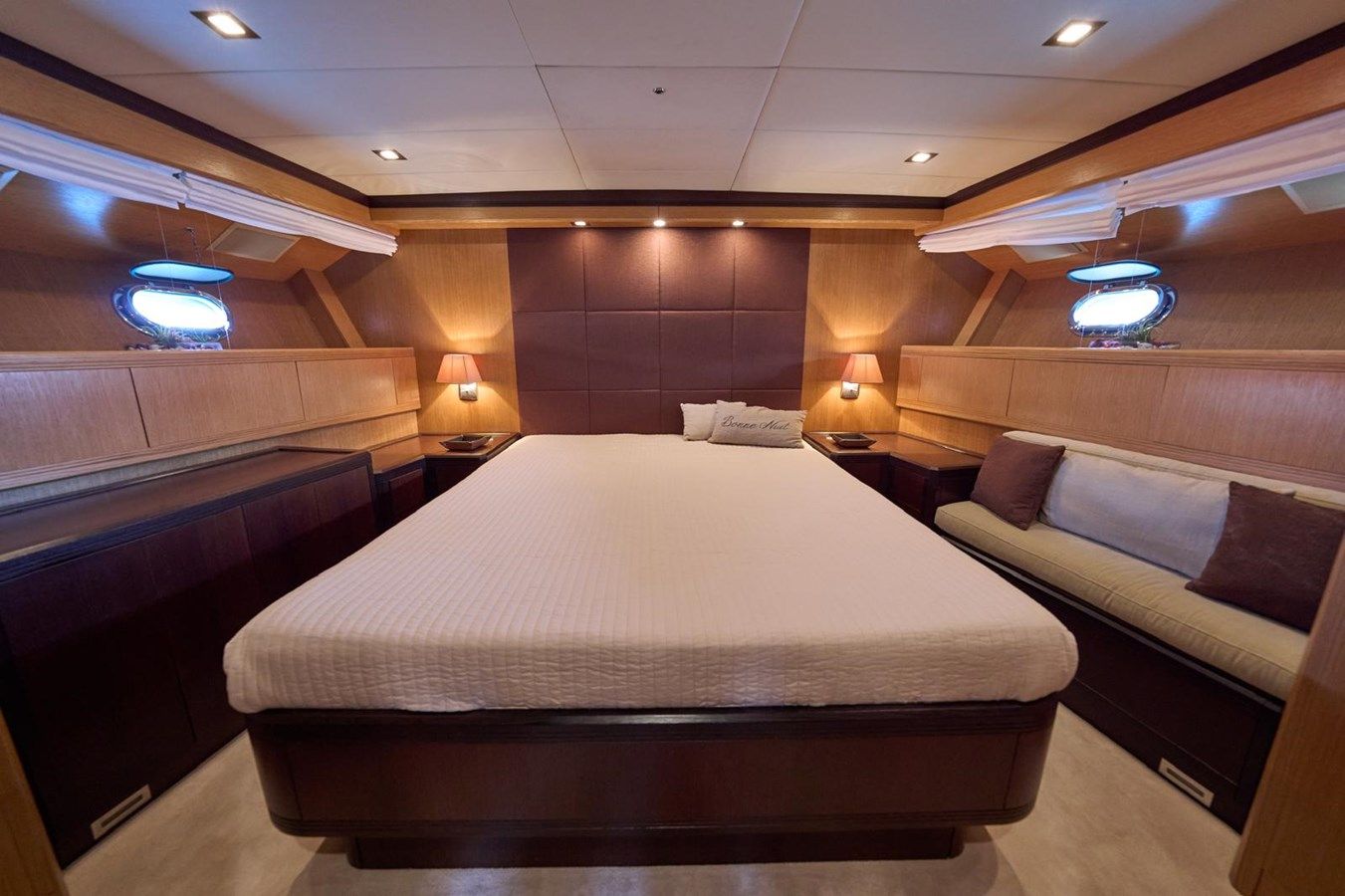 LE.ONE yacht sale
