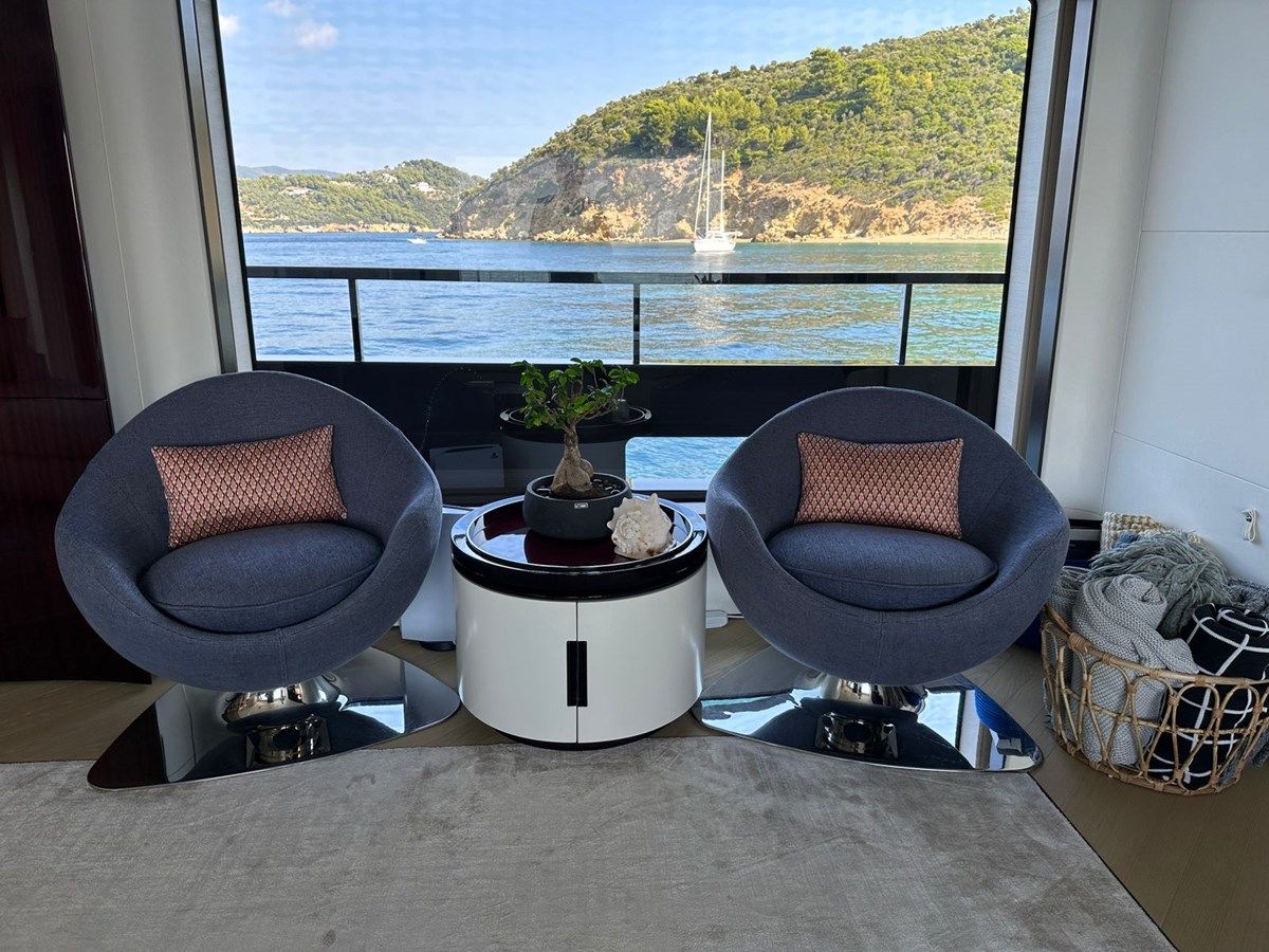 best yacht sales deals SHABBY - Azimut Yachts