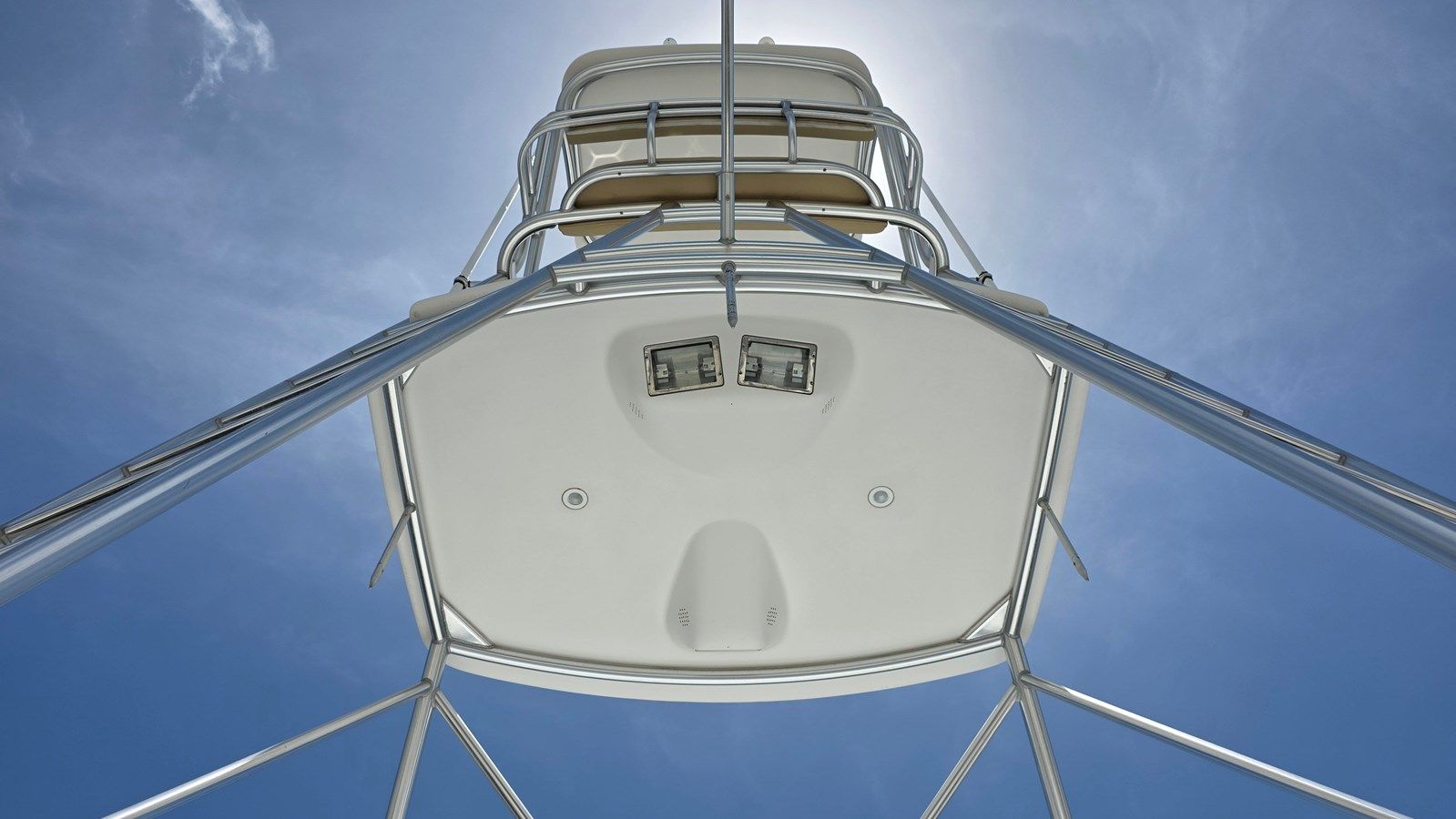 Buy a Safari at Shestakov Yacht Sales