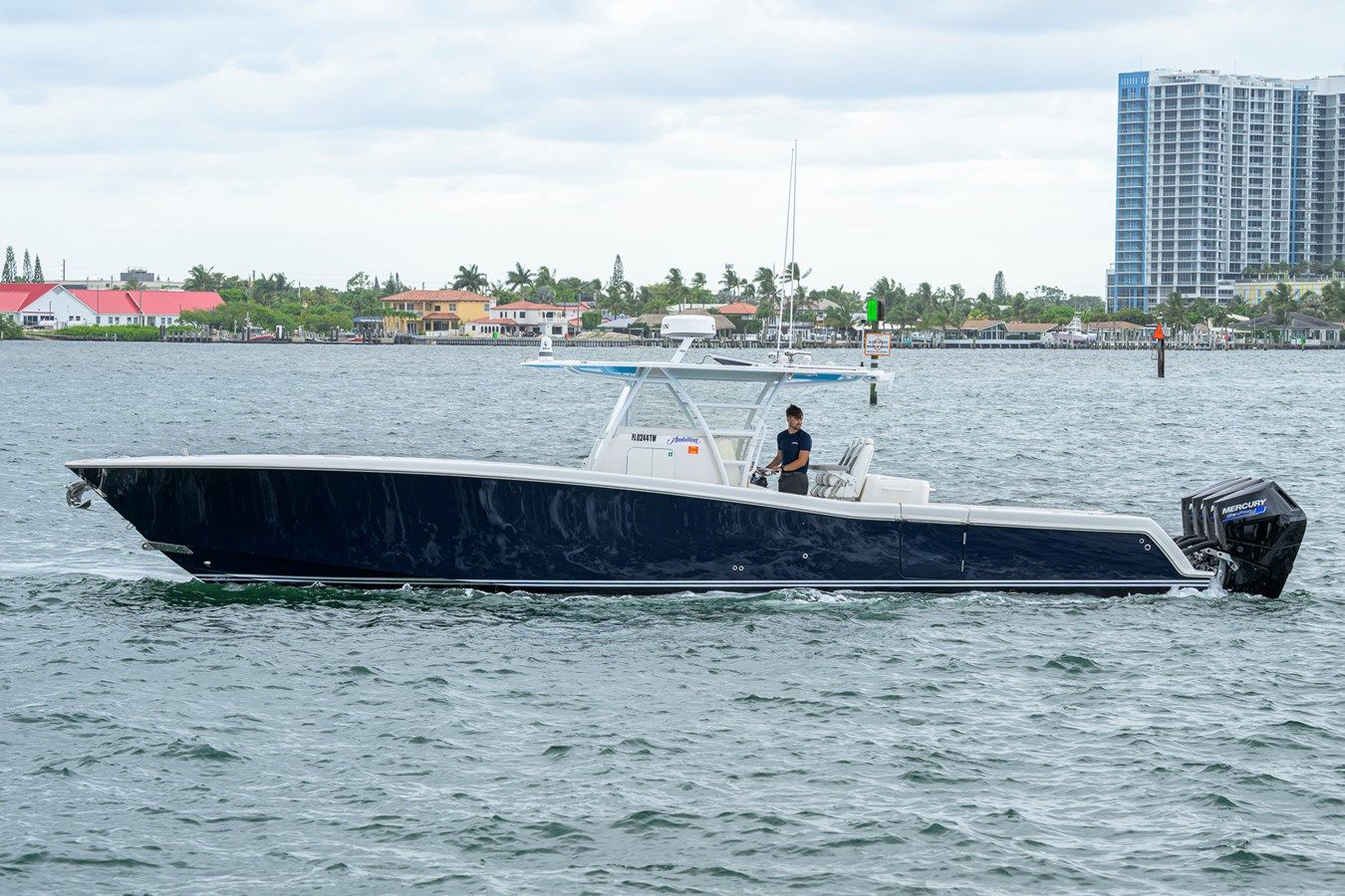 Buy a yacht AMBITIOUS