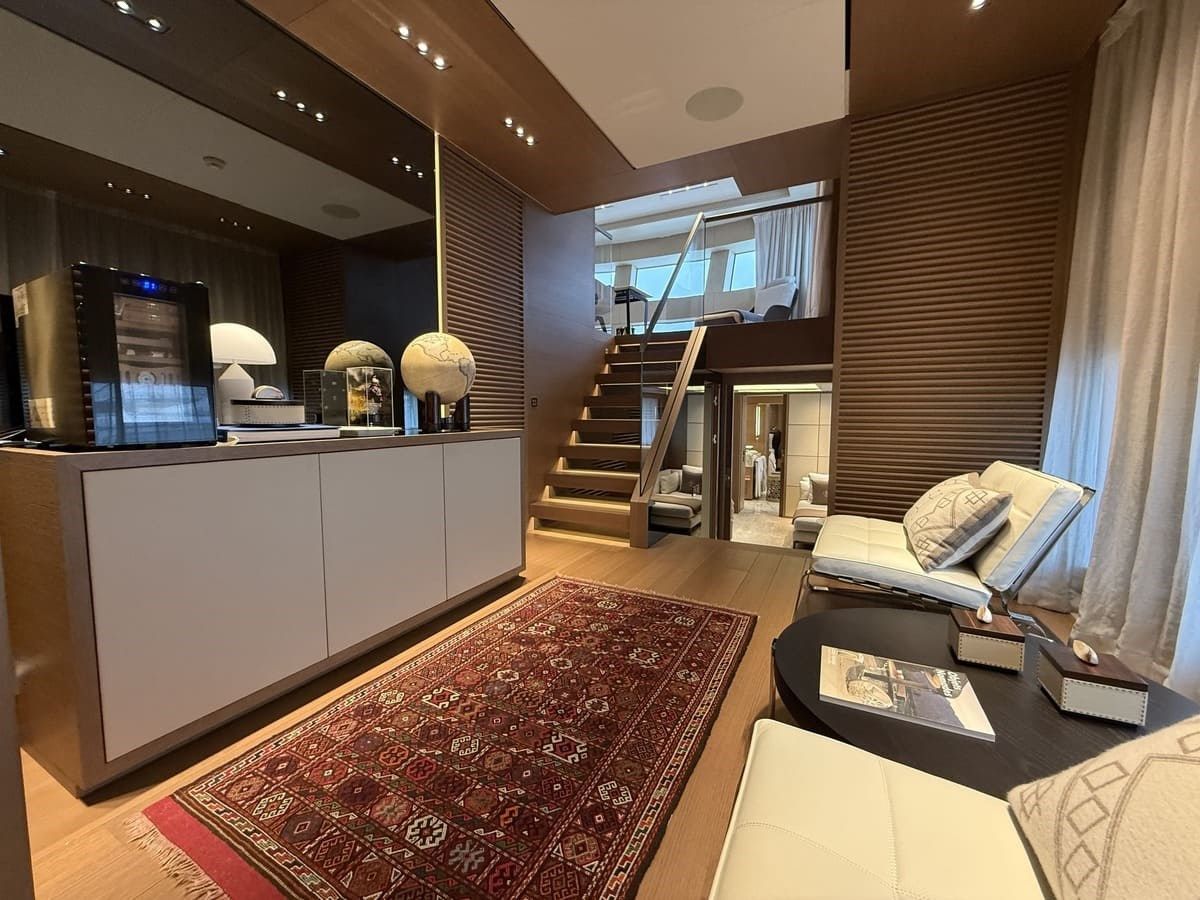 Buy a yacht -- - Sanlorenzo