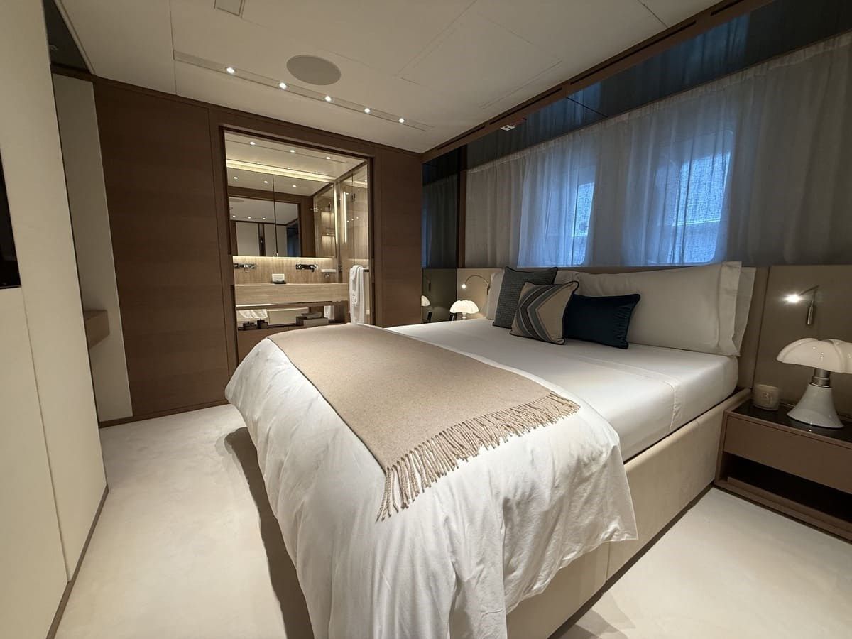 Buy a yacht -- - Sanlorenzo
