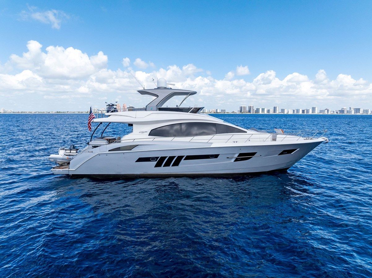 Купить яхту Lazzara - Lazzara в Shestakov Yacht Sales
