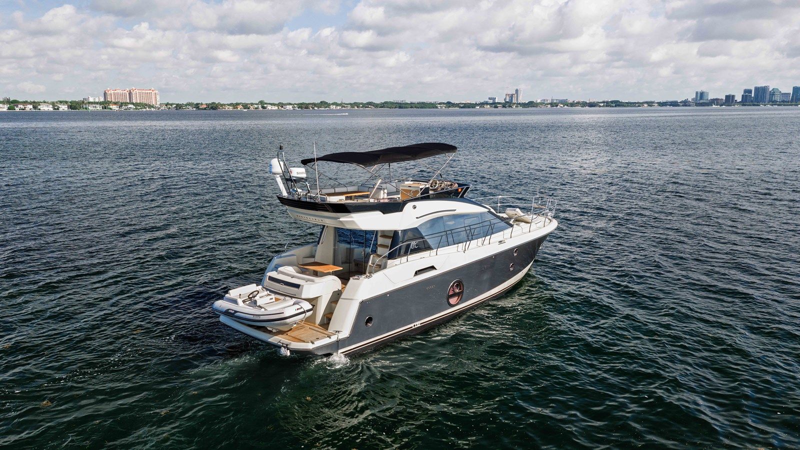 MCY - Monte Carlo Yachts