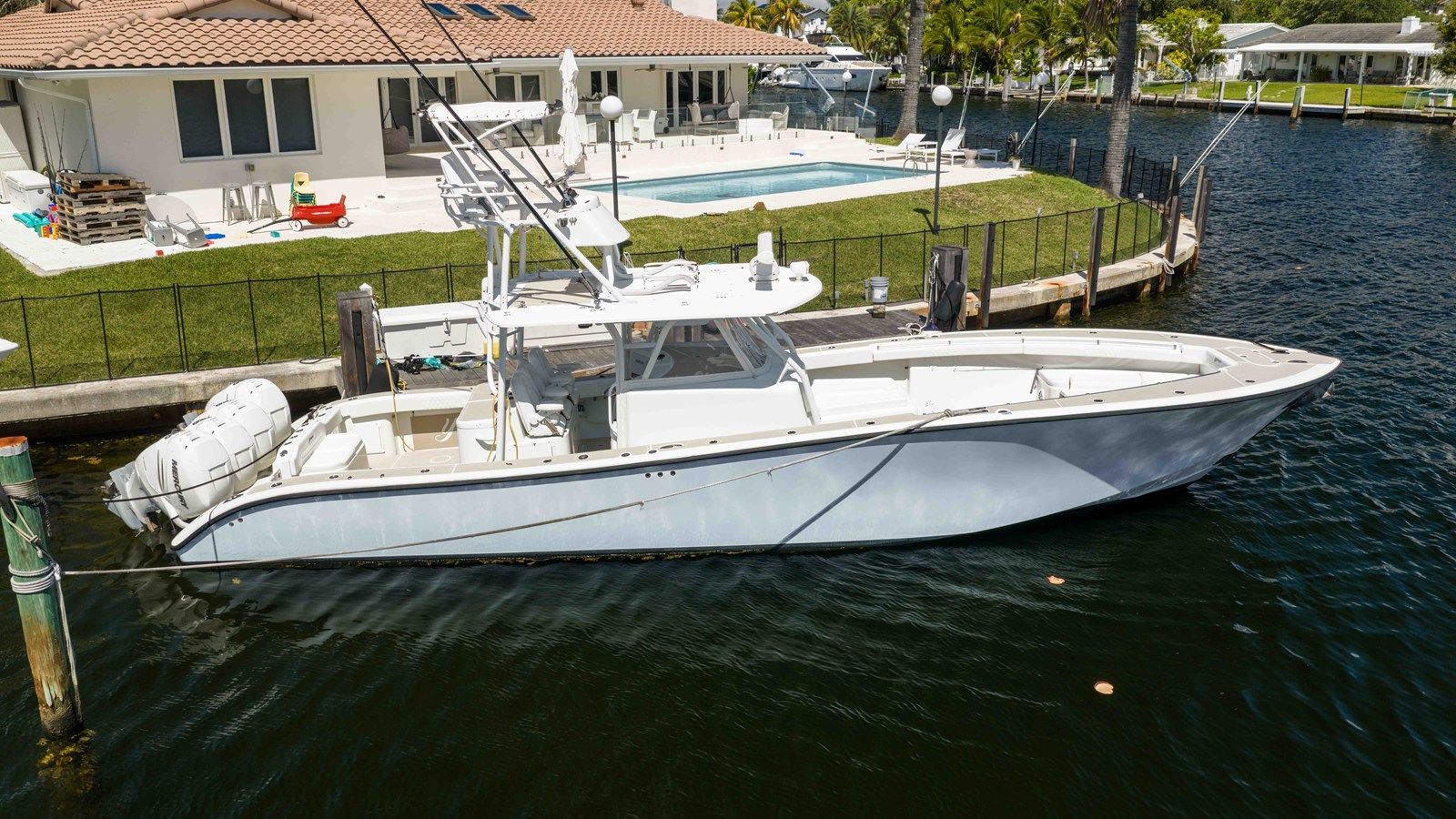 best yacht sales deals NA - YELLOWFIN