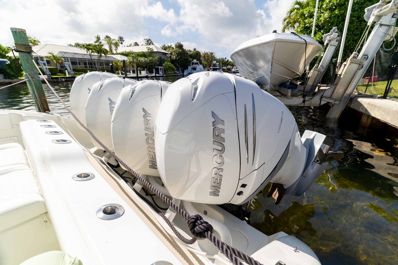 Buy a yacht NA - YELLOWFIN