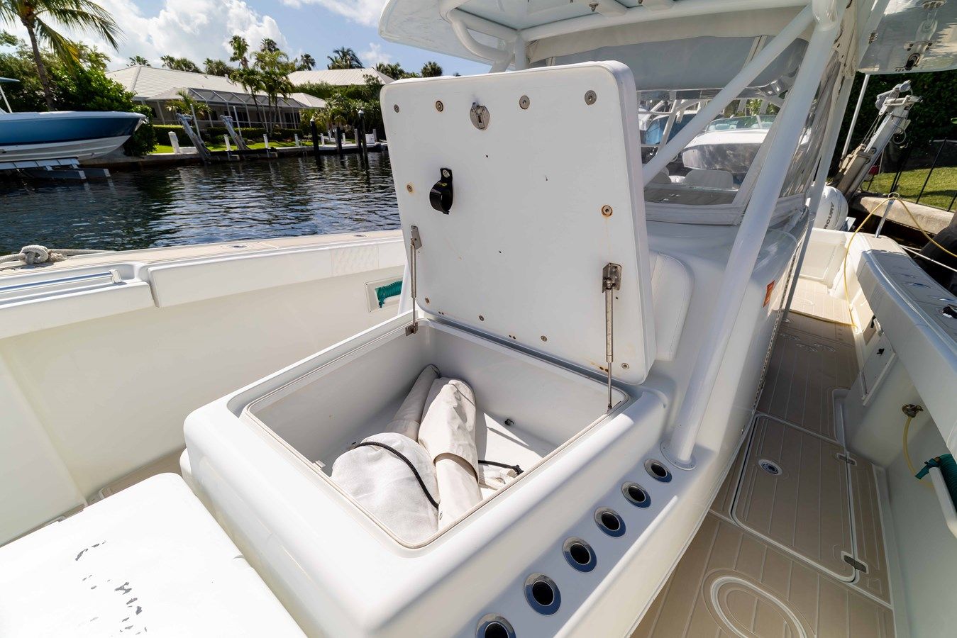 NA 2011 yacht sale
