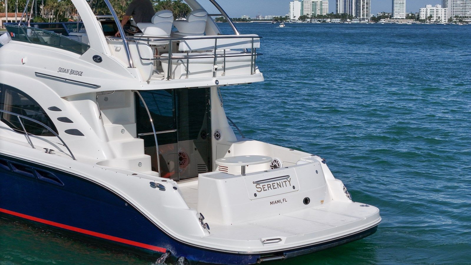 Buy a 52' Sea Ray 2007 2007 at Shestakov Yacht Sales