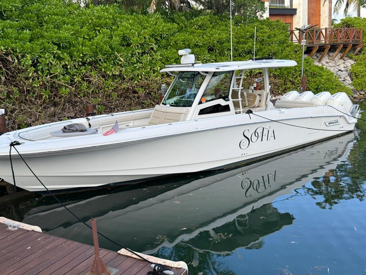 best yacht sales deals NA - Boston Whaler