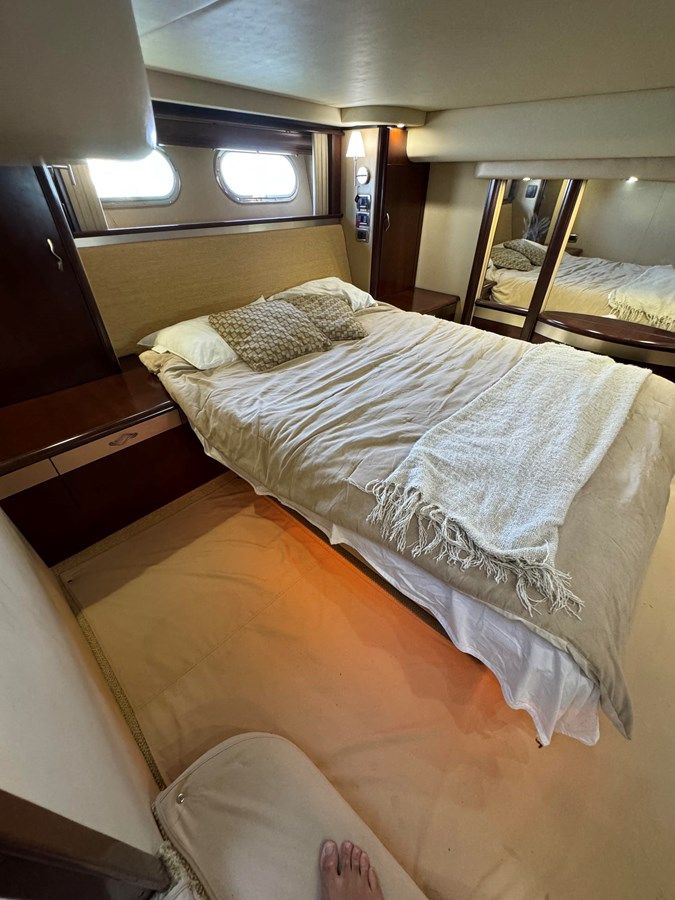 the best price on BLACKSUBMARINE III 2005