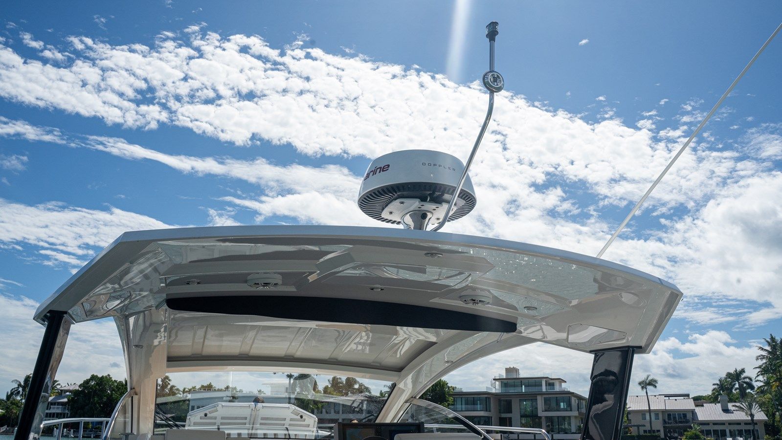 the best price on Here Be Dragons - Cruisers Yachts