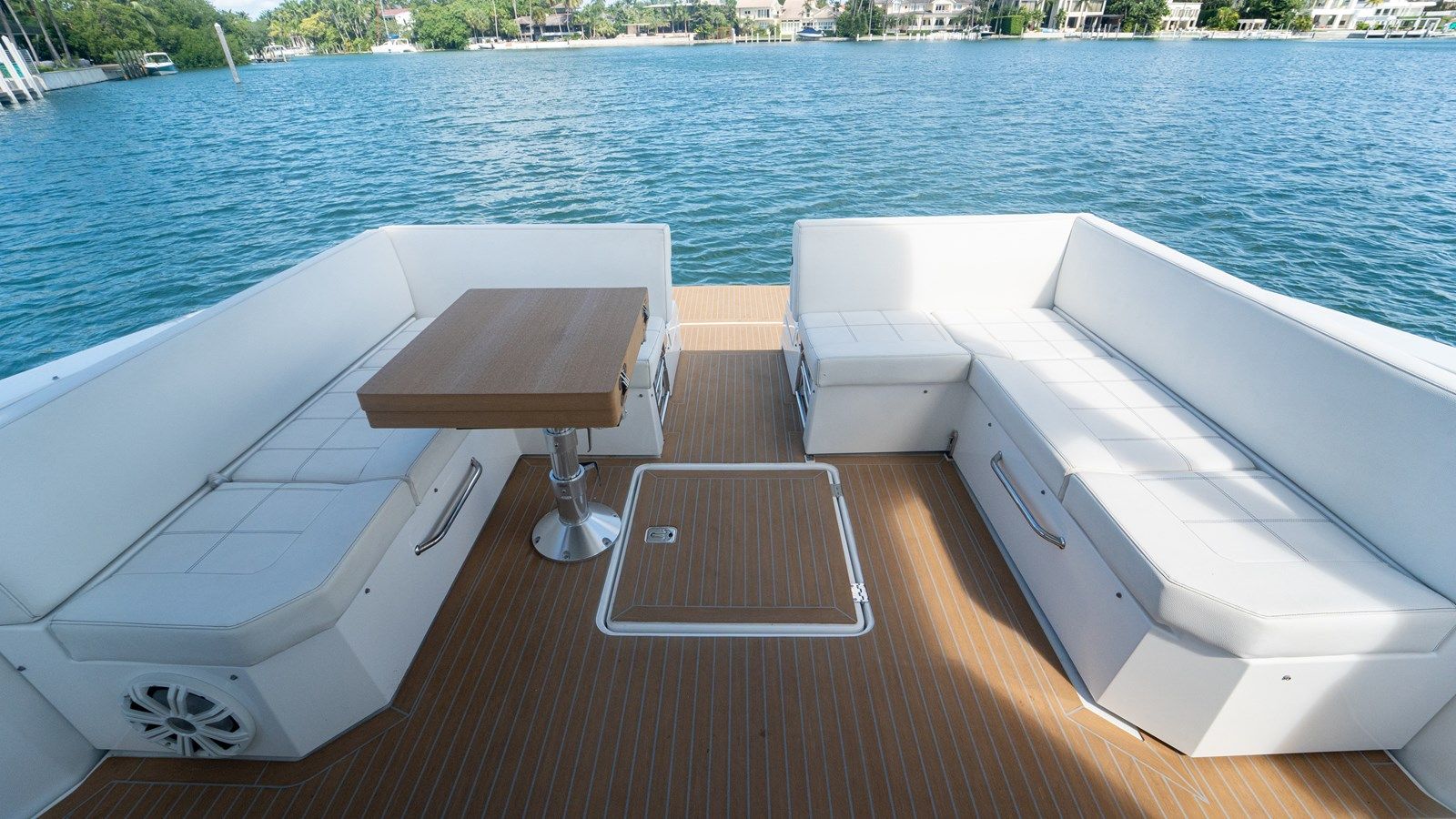 Buy a yacht Here Be Dragons 2018
