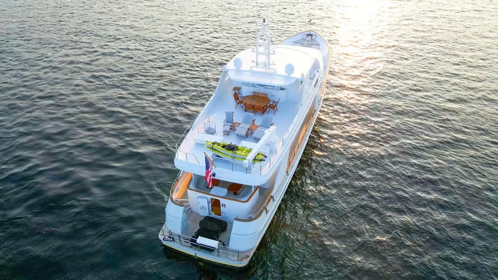 Dozer - QUEENSHIP yacht sale