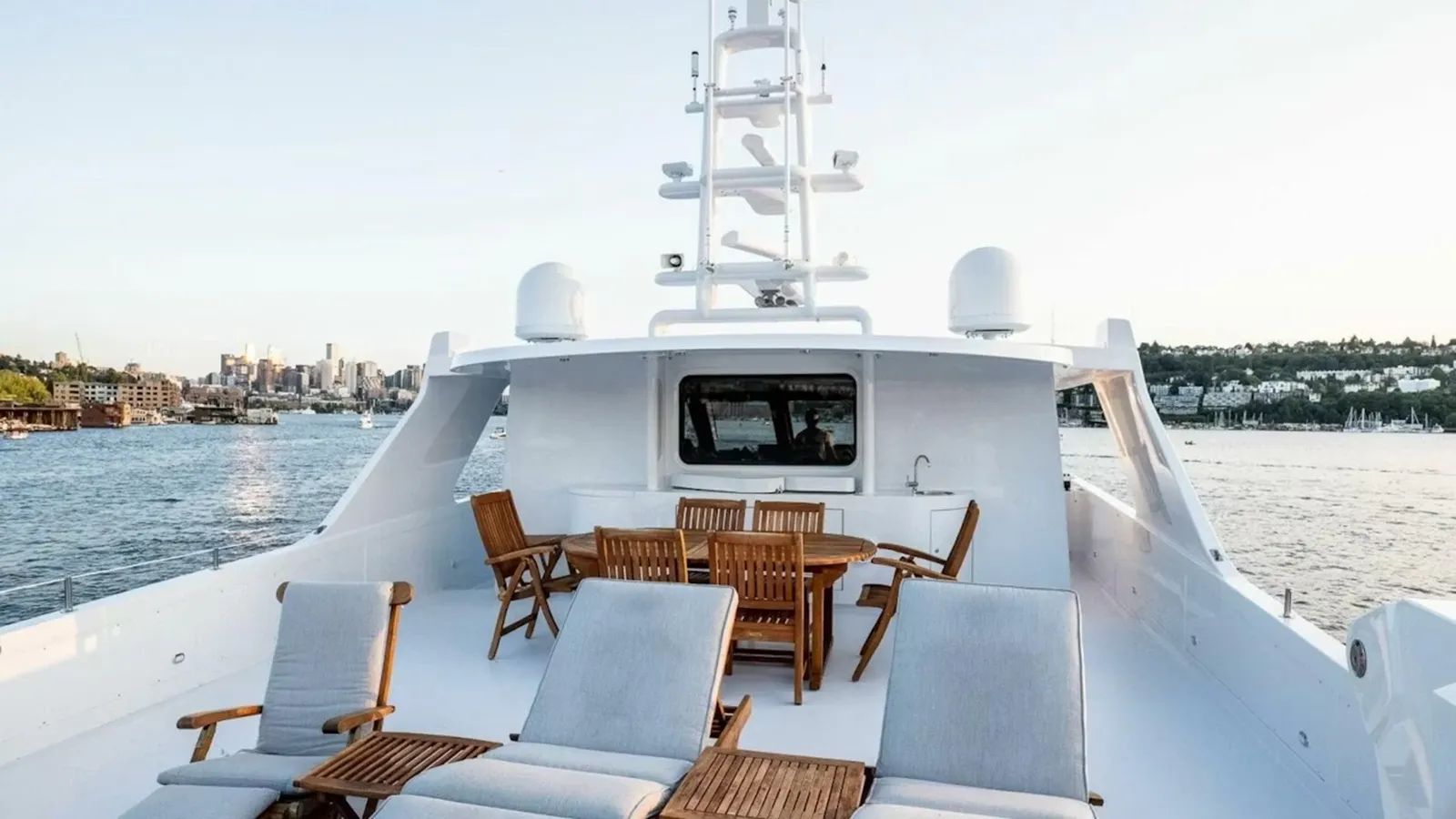 Dozer 98 yacht sale