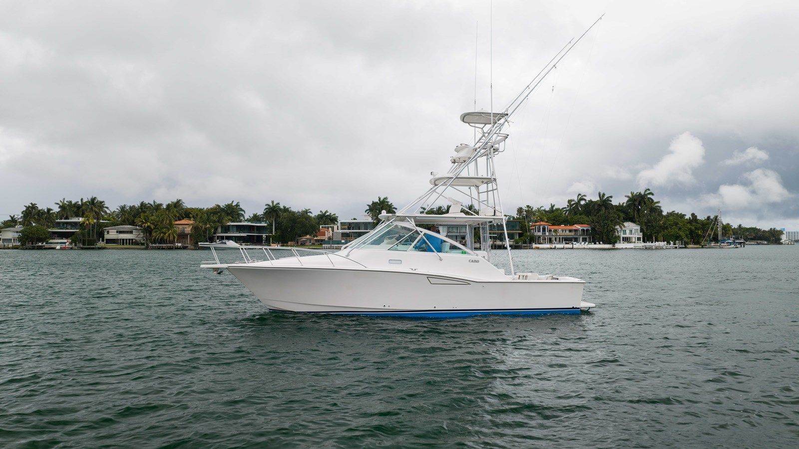 Купить яхту Time Flies - Cabo Yachts в Shestakov Yacht Sales