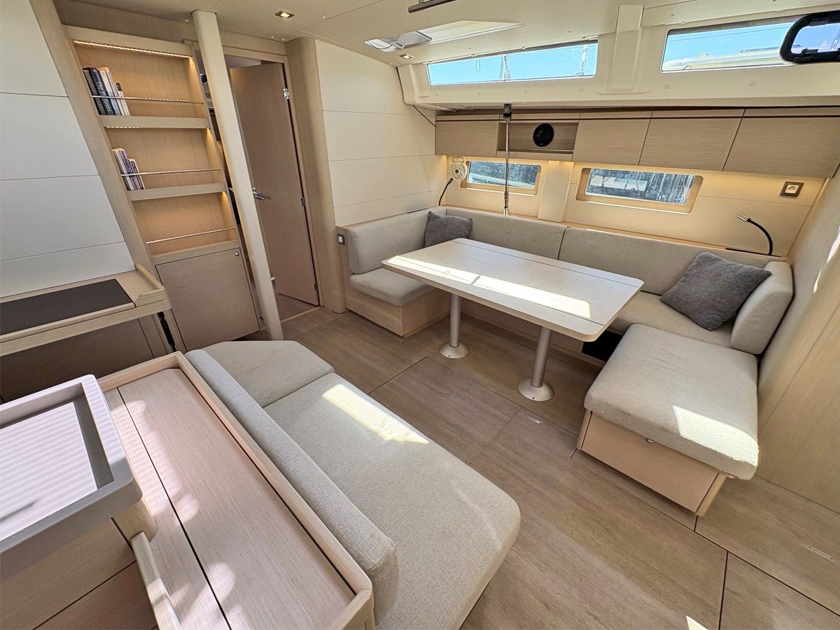 AVANT 51 yacht sale