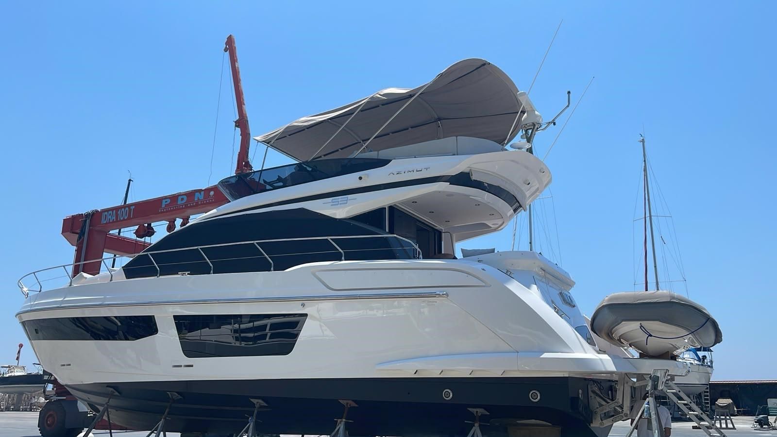 best yacht sales deals MAKA Fly 53