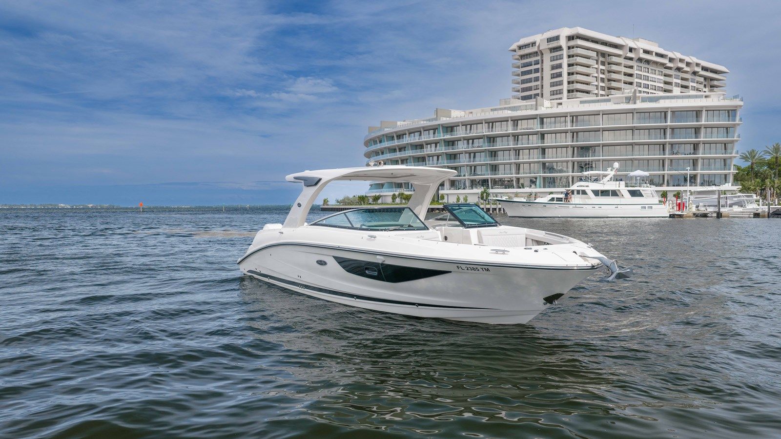 best yacht sales deals NA - SEA RAY