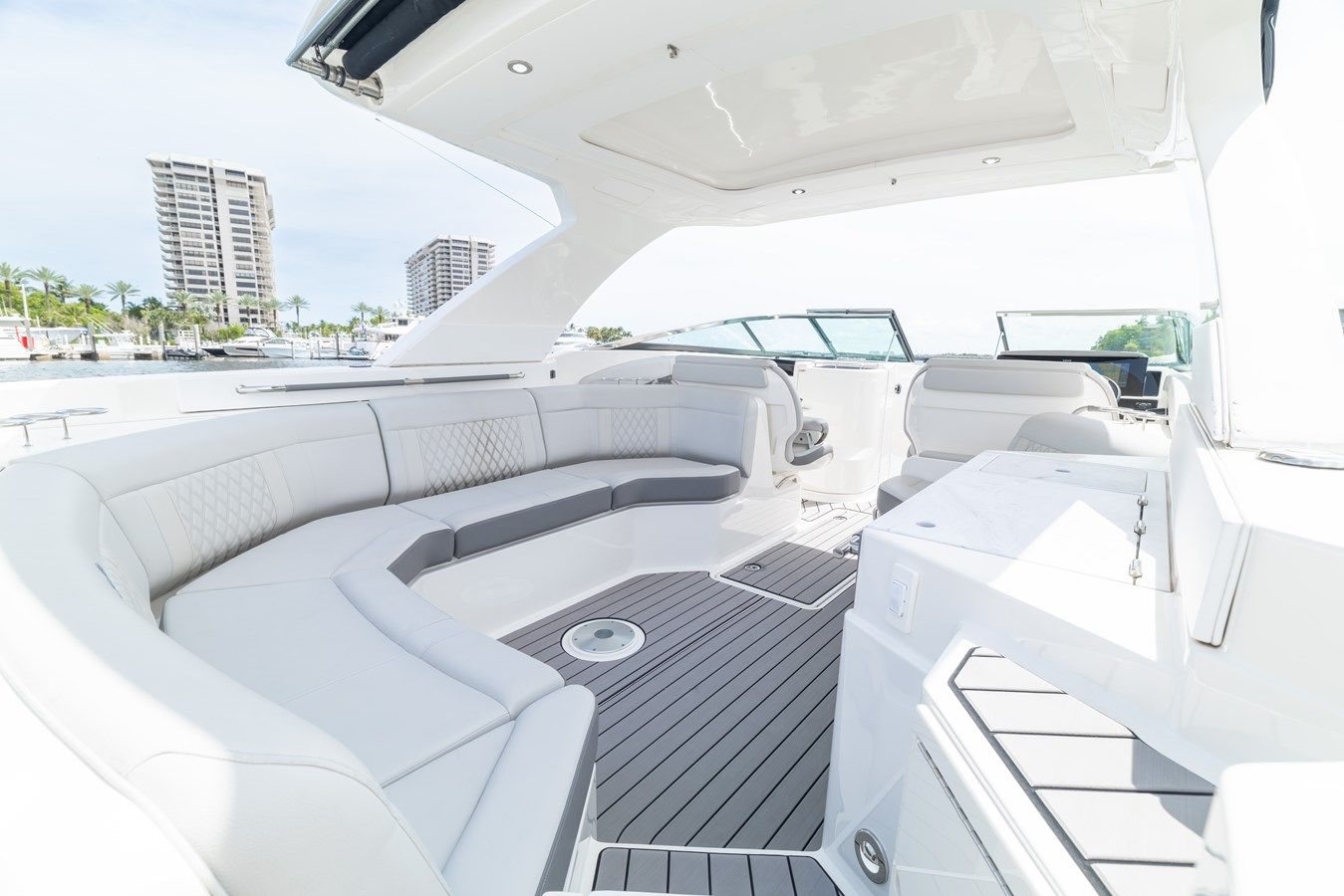 NA - SEA RAY yacht sale
