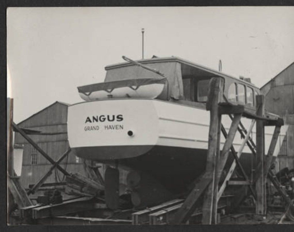 Buy a ANGUS 50' Yacht at Shestakov Yacht Sales