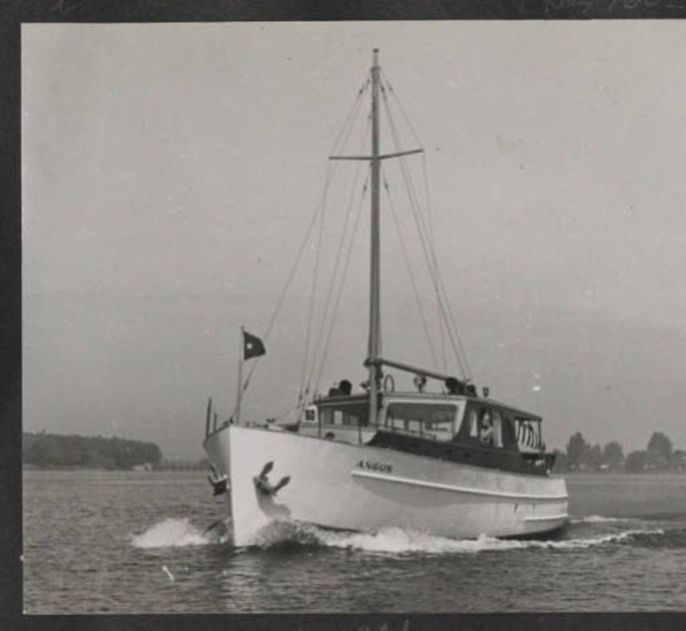 ANGUS - BURGER BOAT COMPANY price