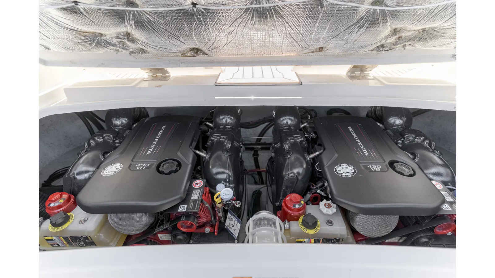 Buy a DREAM CHASER [Refit 2024] - Chris-Craft at Shestakov Yacht Sales
