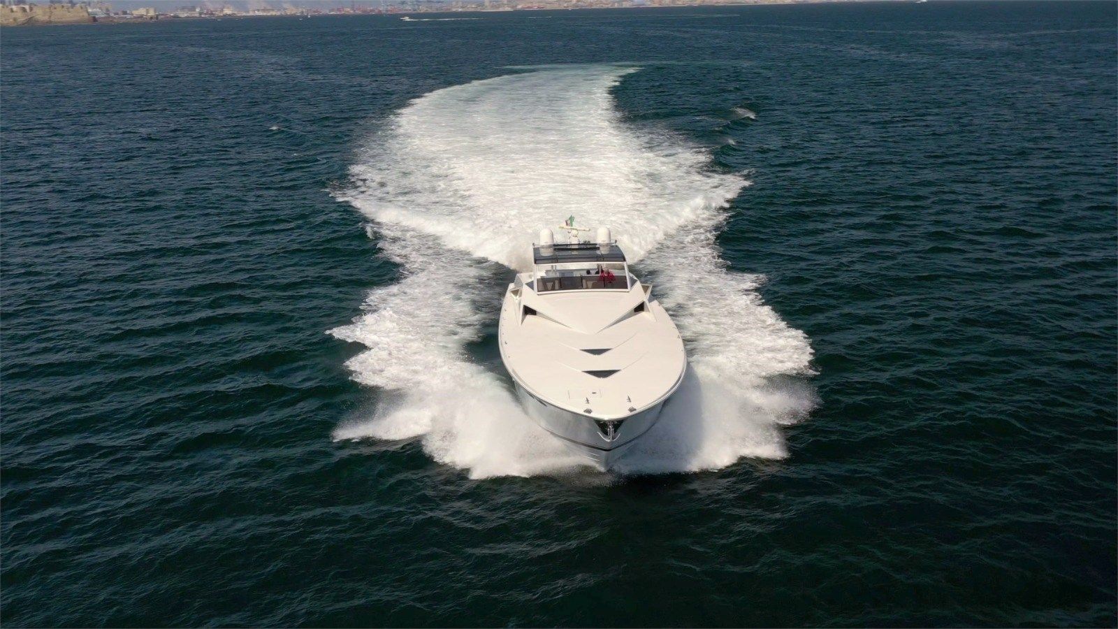 Buy a yacht WHITE & SILVER 2000