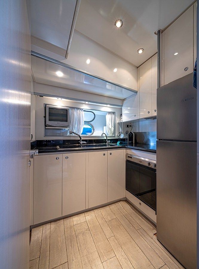 WHITE & SILVER yacht sale
