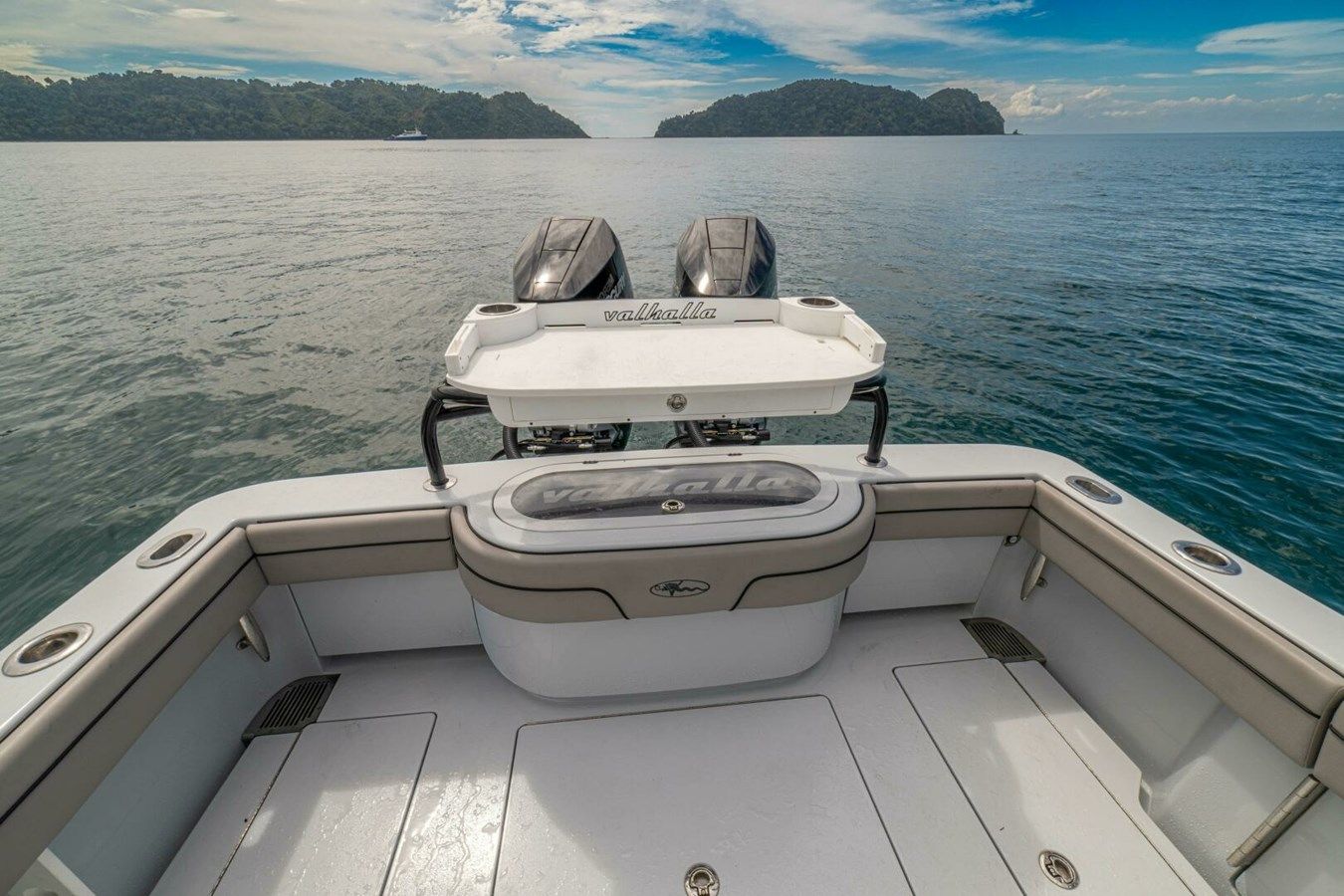 Купить яхту V-33 VALHALLA V-33 в Shestakov Yacht Sales