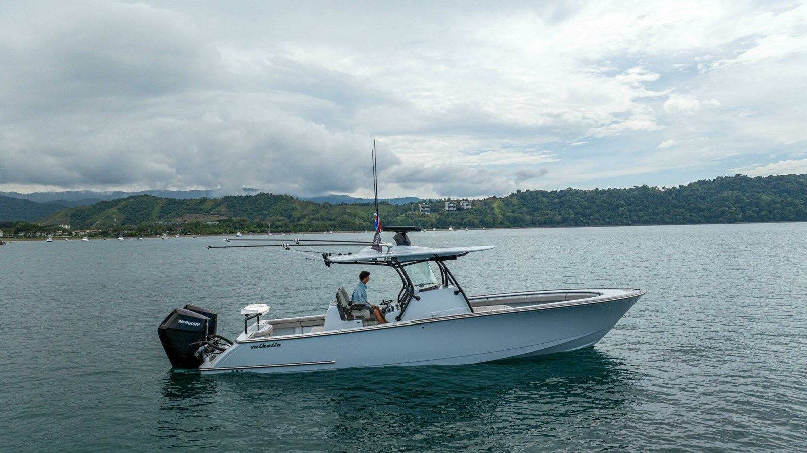 V-33 VALHALLA V-33