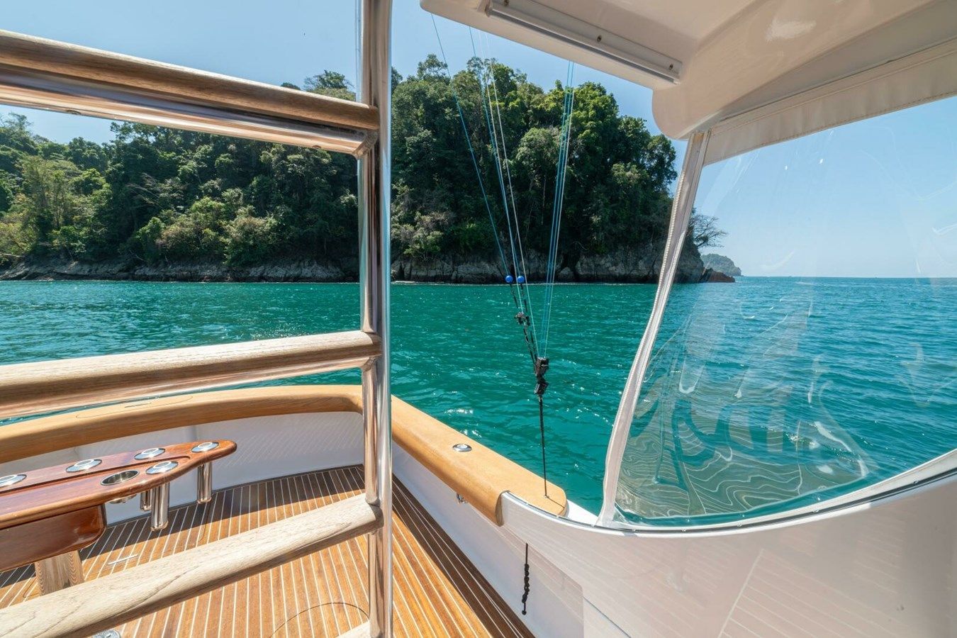 Buy a SABE NADA 40 CONVERTIBLE at Shestakov Yacht Sales