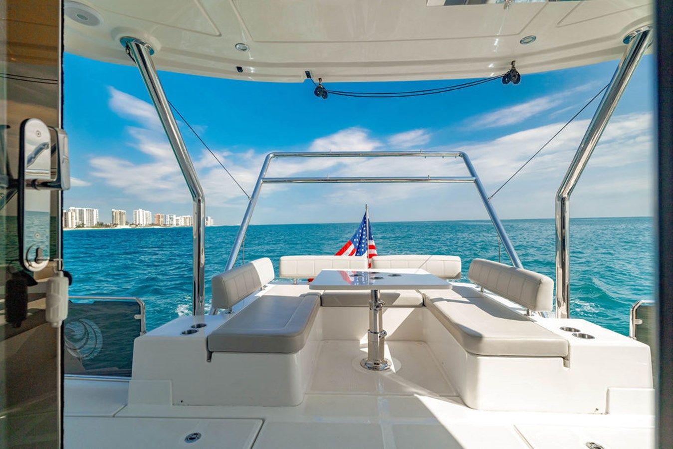 Buy a yacht Aquila 44 Yacht - Aquila Power Catamarans
