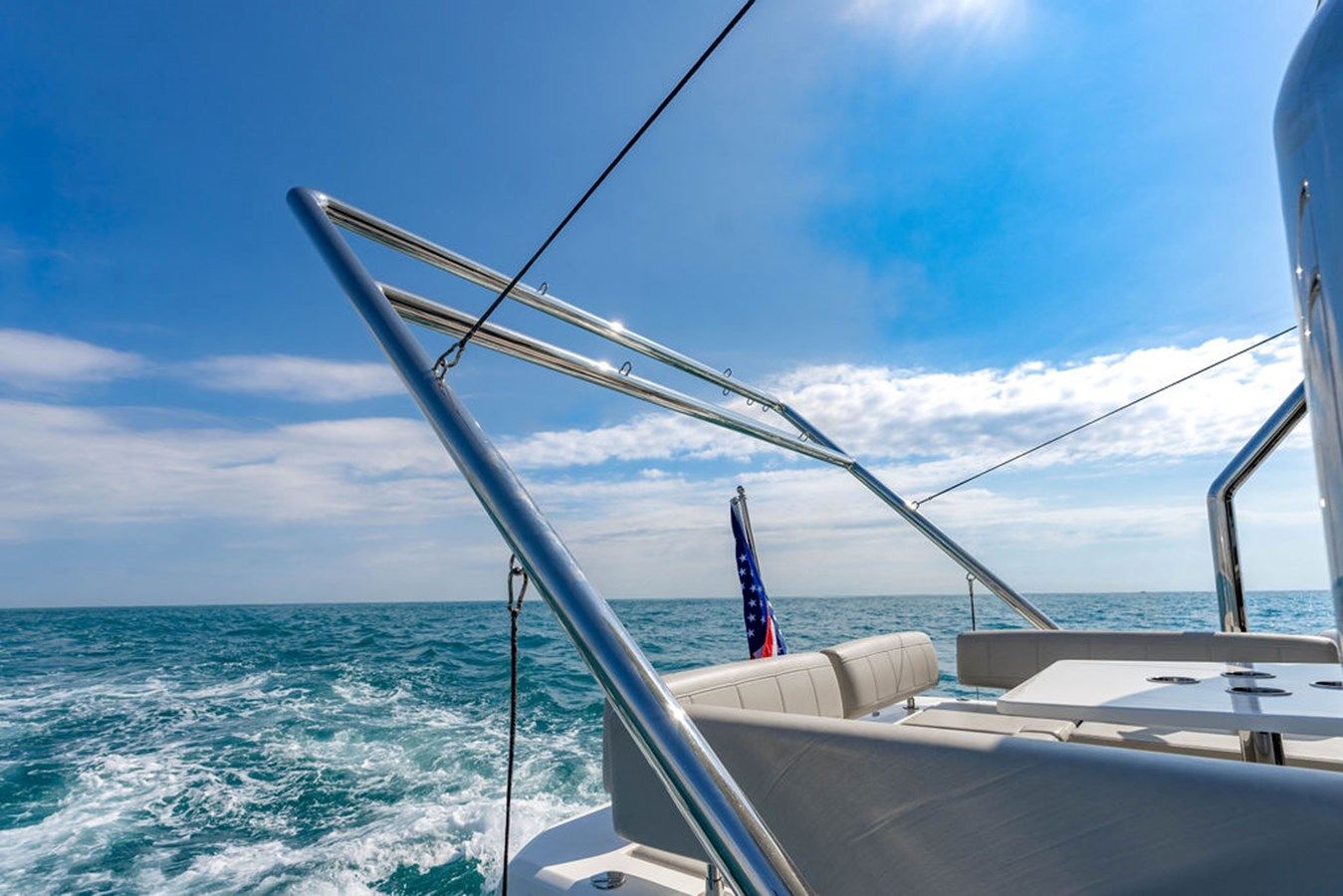 Aquila 44 Yacht price