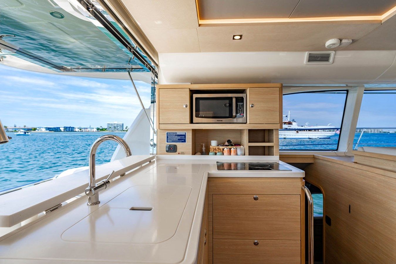 Aquila 44 Yacht 44 Yacht yacht sale