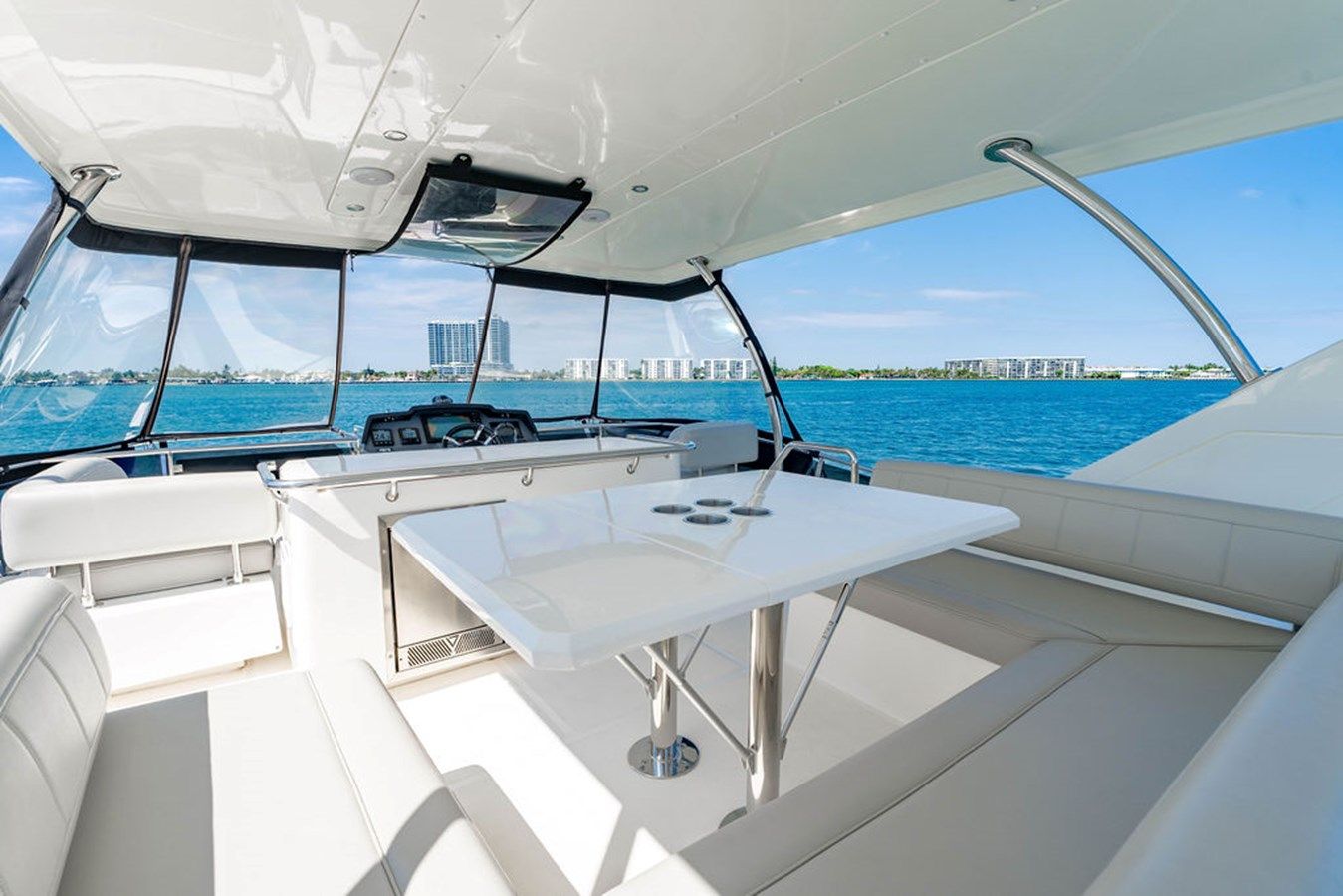 best yacht sales deals Aquila 44 Yacht 44 Yacht