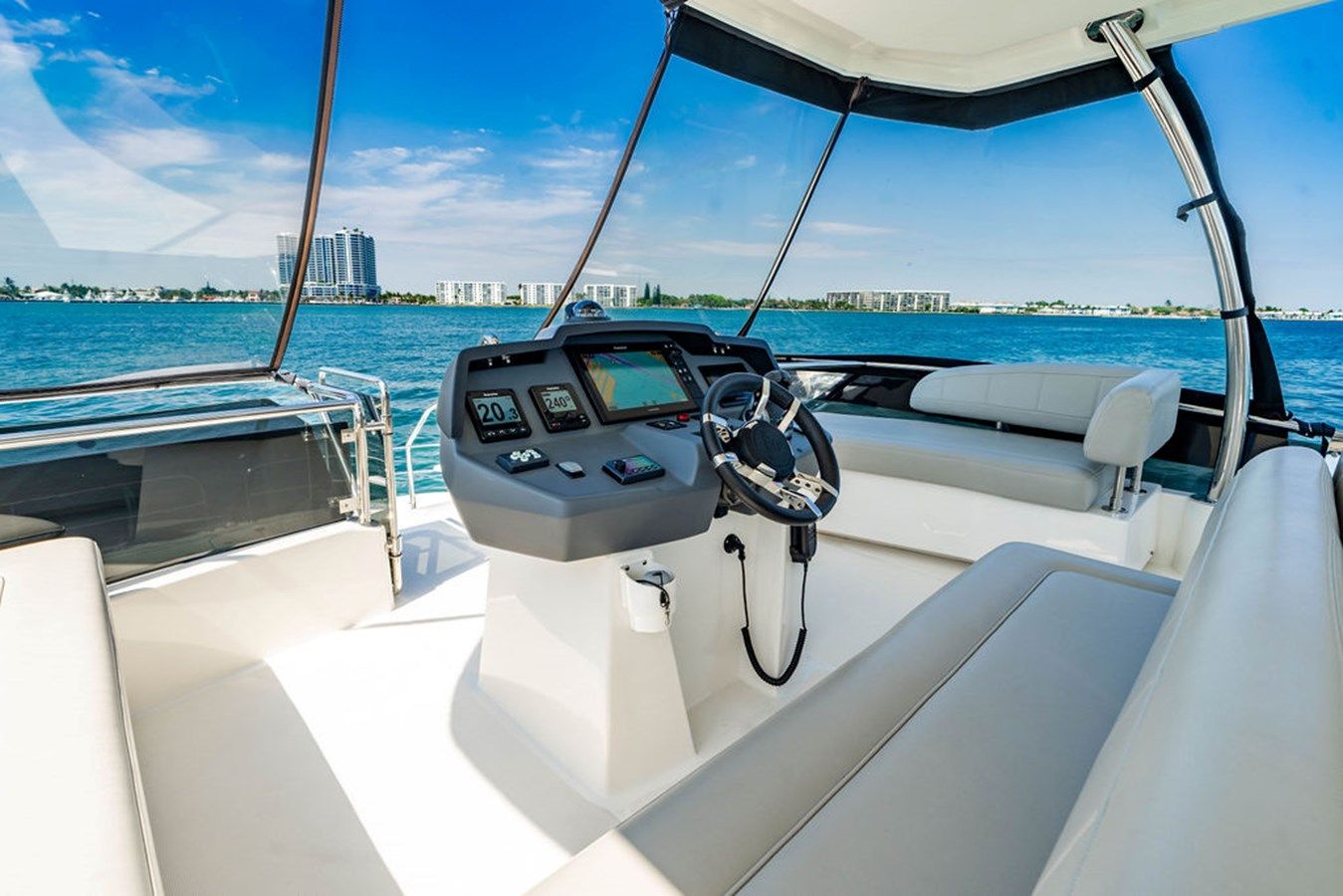 the best price on Aquila 44 Yacht - Aquila Power Catamarans