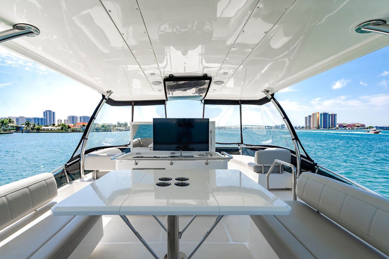 Aquila 44 Yacht - Aquila Power Catamarans