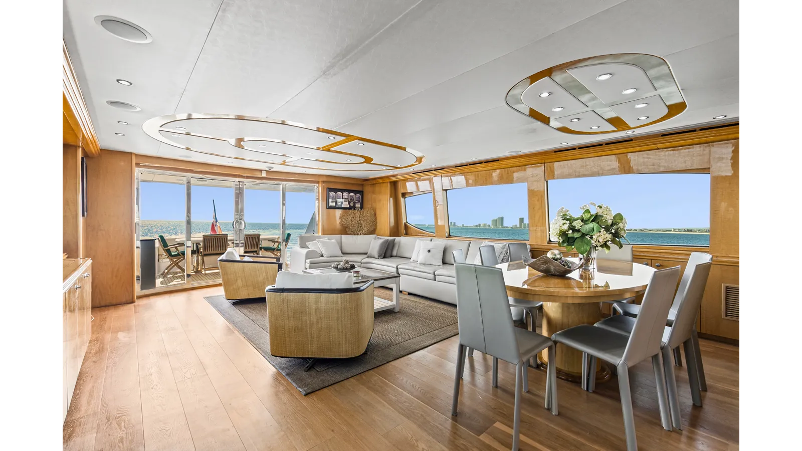TIME-2 FLY - Hatteras yacht sale