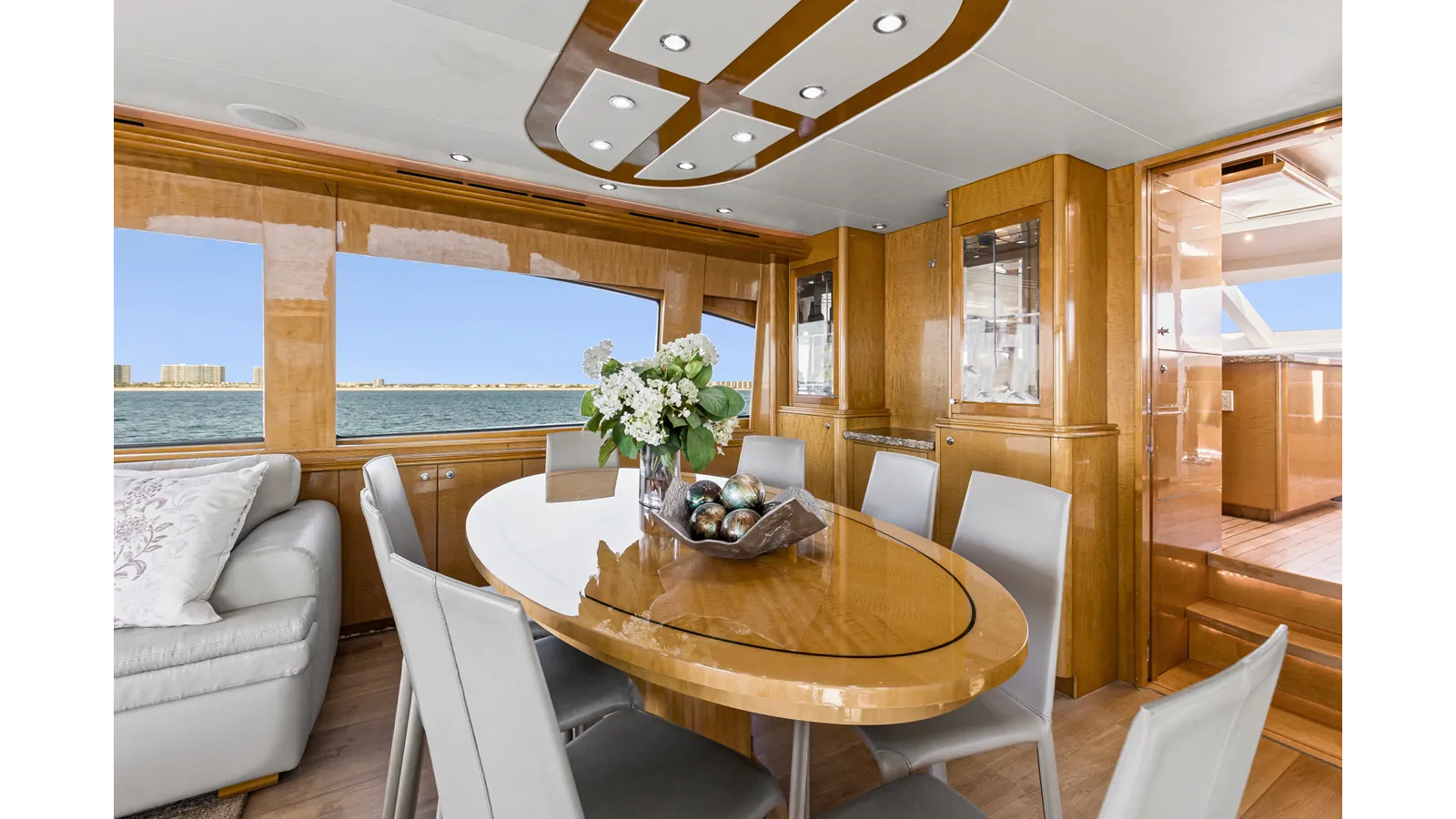 Buy a yacht TIME-2 FLY - Hatteras