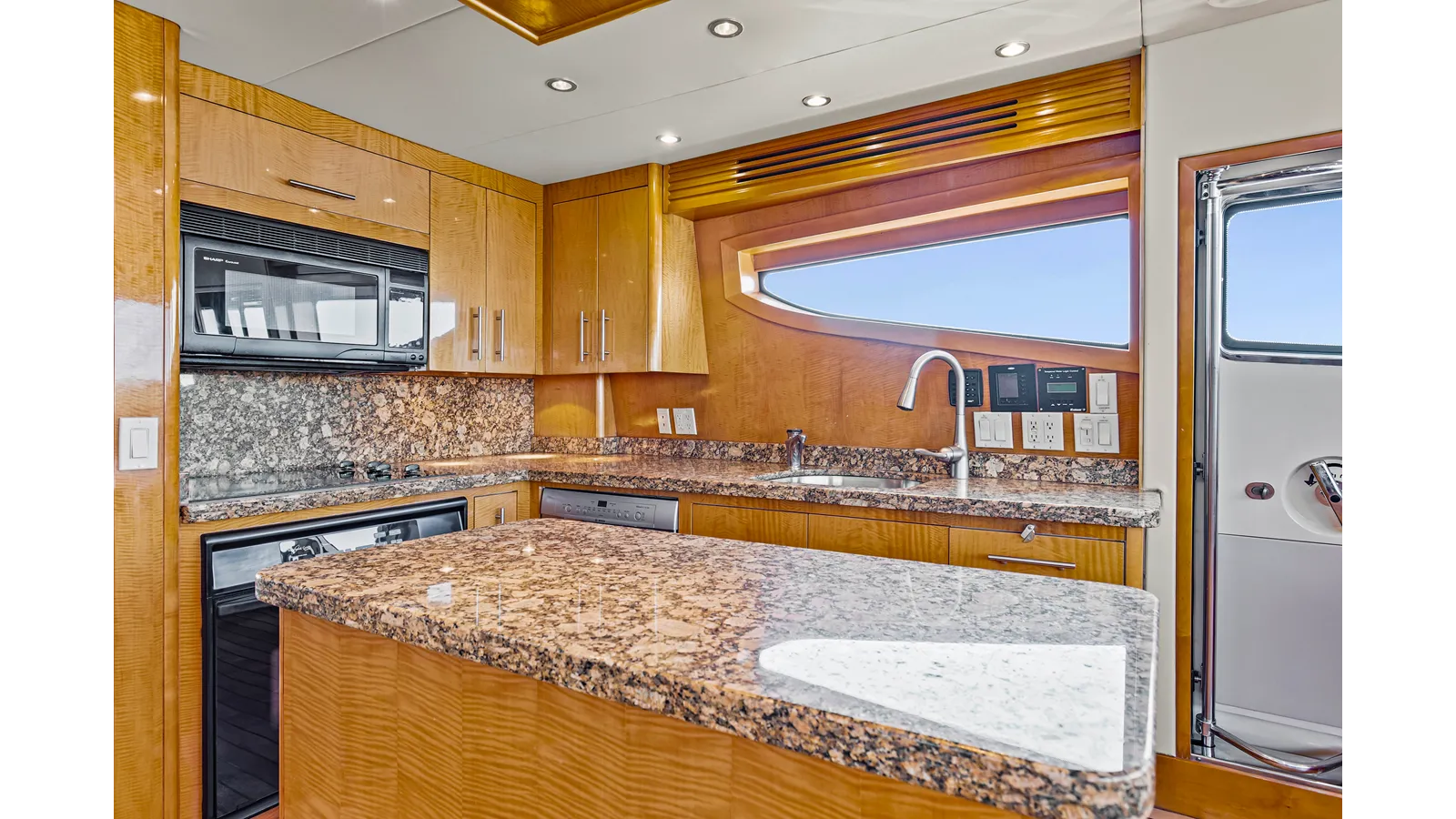 TIME-2 FLY yacht sale