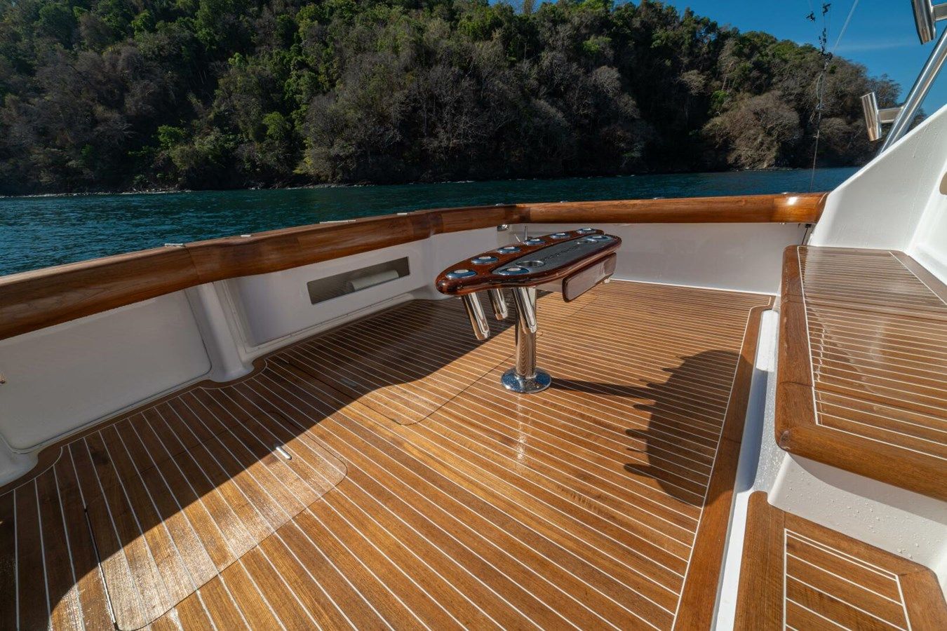 SCANDALOSO 56 yacht sale
