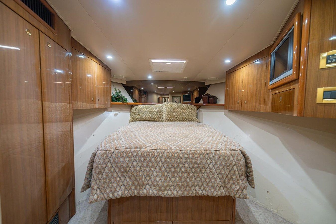 SCANDALOSO - VIKING yacht sale