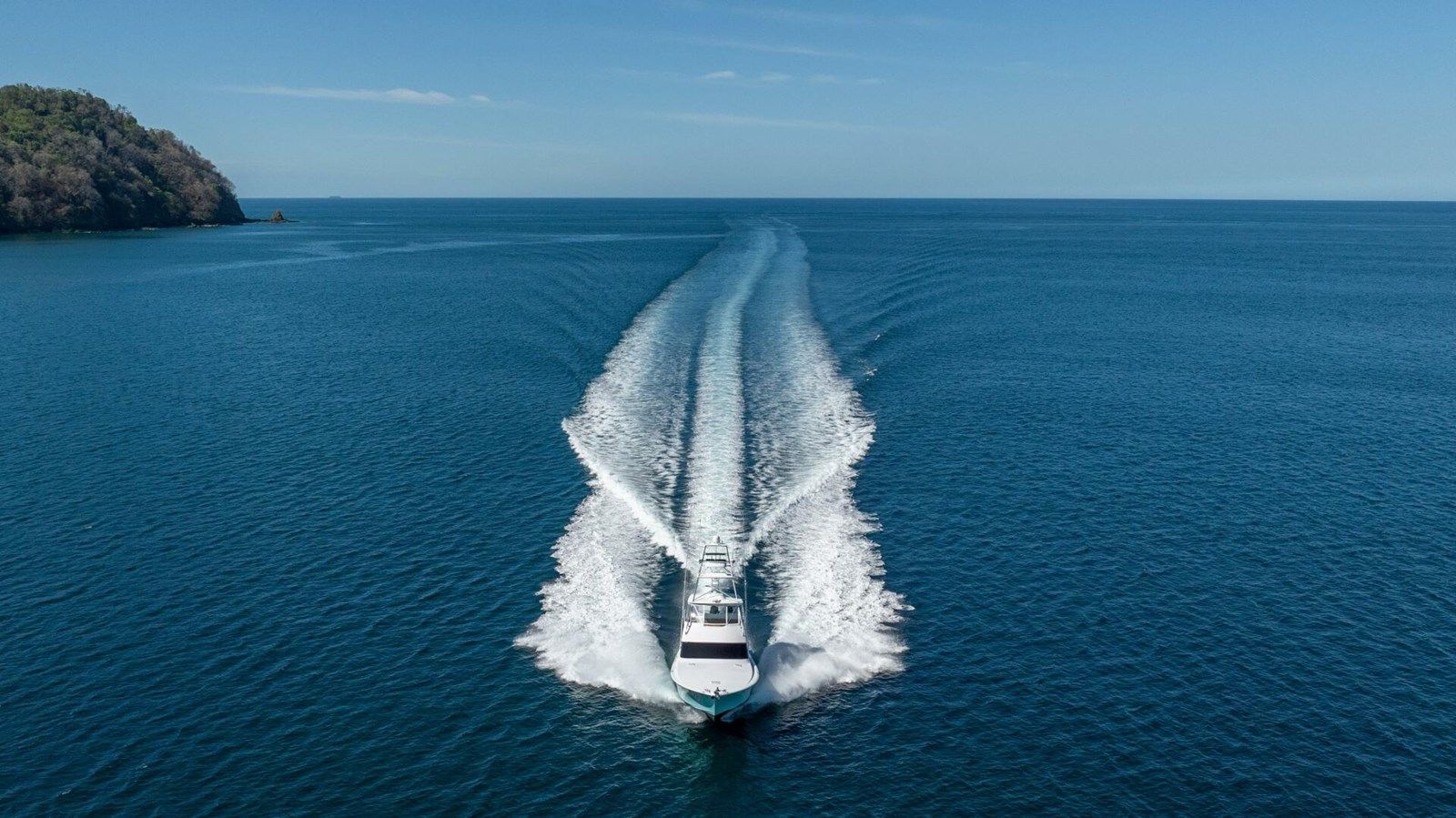 best yacht sales deals SCANDALOSO 2006